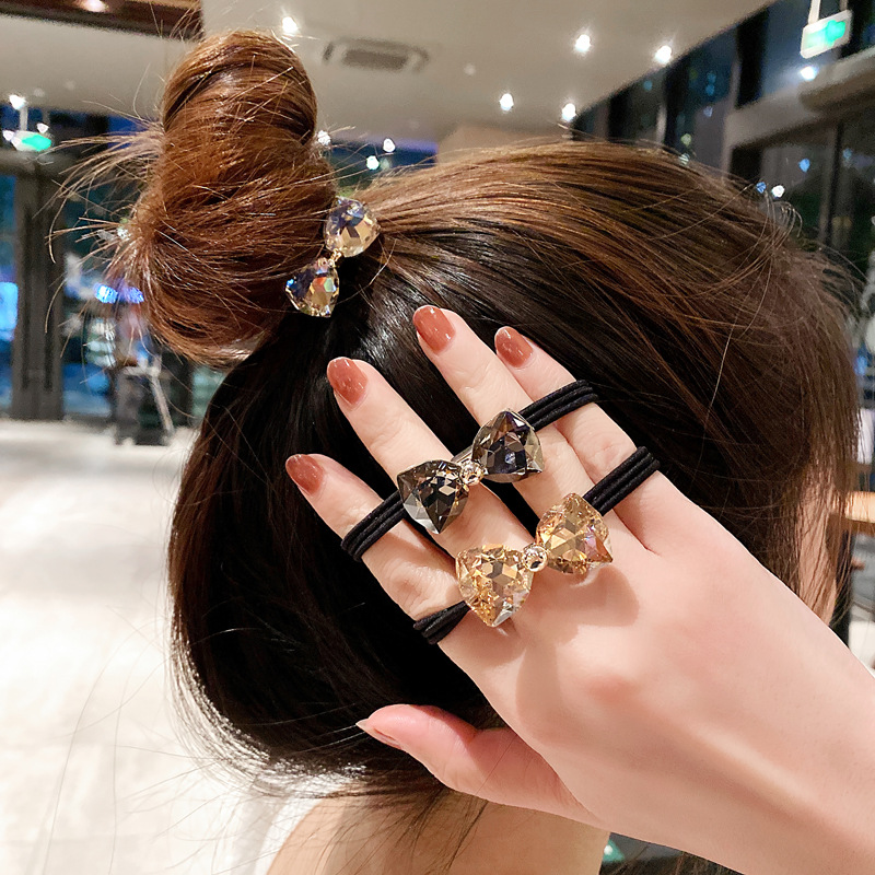Yapay Elmaslı Fiyonklu Saç Las - Ribbon Bow Gift incelemesi ve fiyatı