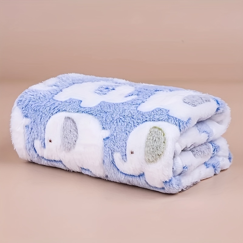 Yumuşak ve Rahat Karikatür Fil - Christmas Throw Blanket incelemesi ve fiyatı